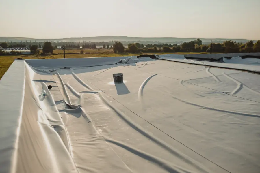 Maintaining Flat Roofs to Avoid Future Leak Issues in Oxford, CT Maintaining Flat Roofs to Avoid Future Leak Issues in Oxford, CT